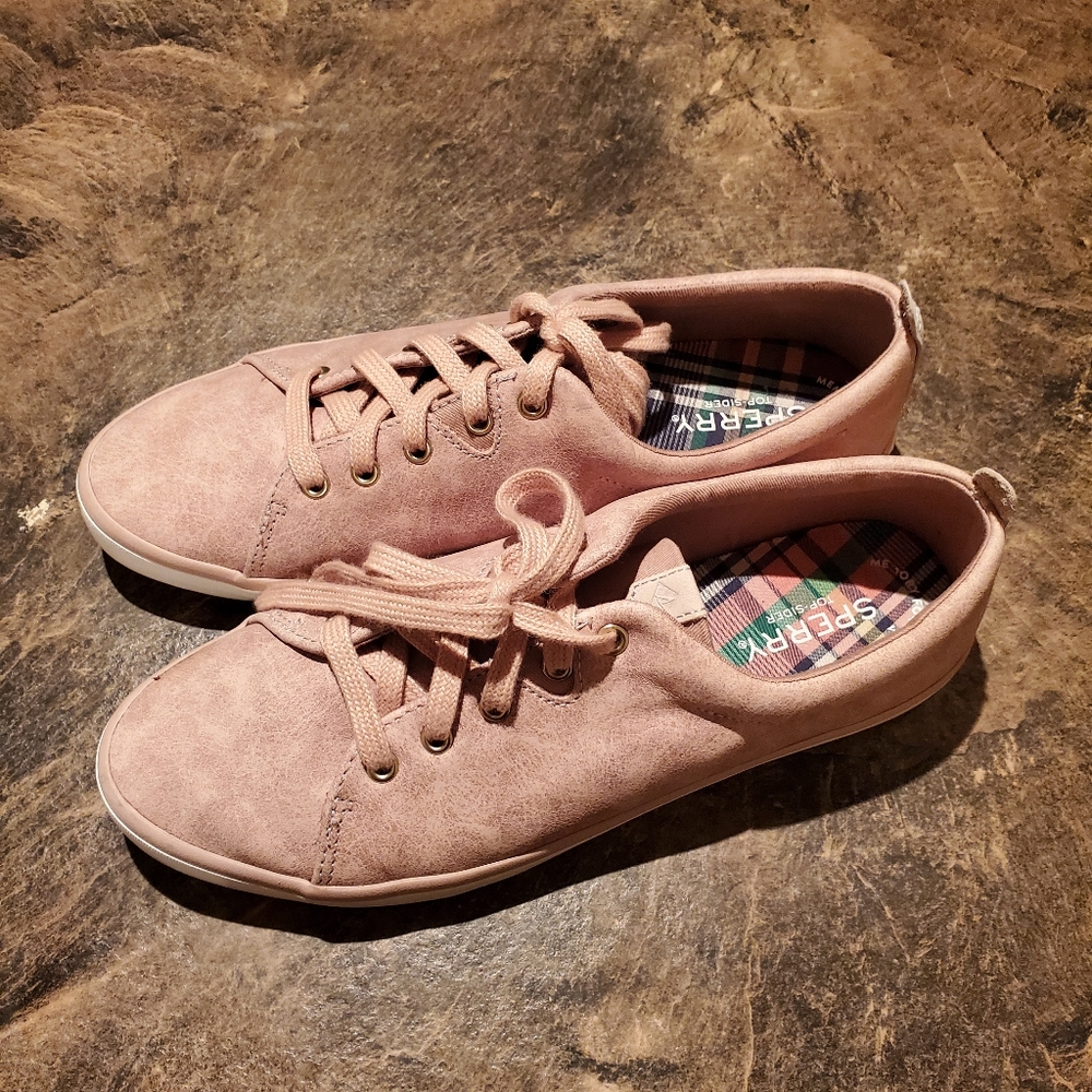 Sperry Topsider Suede pink sneakers